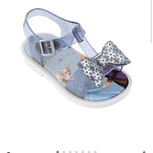 Mini Melissa Frozen Velcro Enclosure